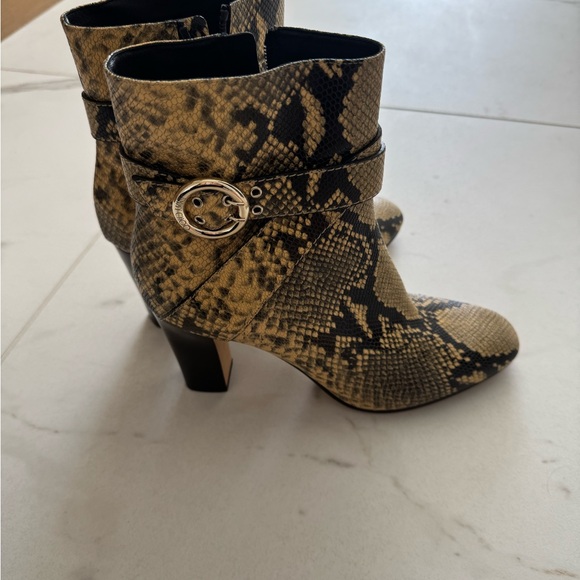 Jimmy Choo Snake Print Ankle Boots size 40.5 - Picture 3 of 5